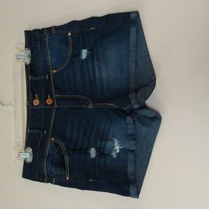 Juniors L.e.i Tatum high rise rolled shorts size 11